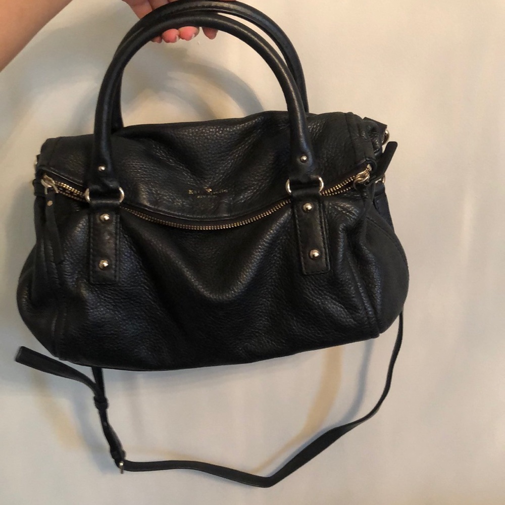 BLACK KATE SPADE PURSE!!